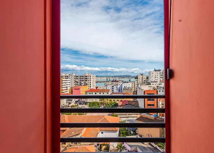 Center Comfort By Ps Durrës