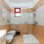 Center Comfort By Ps 아파트 Durrës