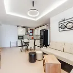 아파트 Center Comfort By Ps