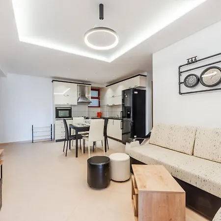 Apartment Center Comfort By Ps